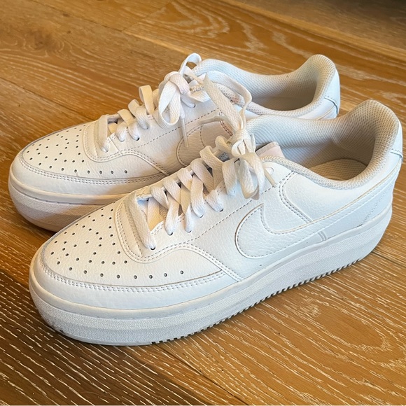 Nike Shoes - Nike Courtvision Altas Women